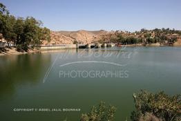 Image du Maroc Professionnelle de  Le Barrage Machraa Hamadi dont la capacité est de 42 Millions de m3, est construit sur l'Oued Moulouya, il permet, depuis 1956, d'approvisionner la région et d'irriguer les terres de cultures, ce barrage fournit en eau potable les ville de Nador, Oujda, il permet également l'approvisionnement des centre de Taourirte et El Aïoun Sidi Mellouk. Samedi 1er octobre 2005. (Photo / Abdeljalil Bounhar) 